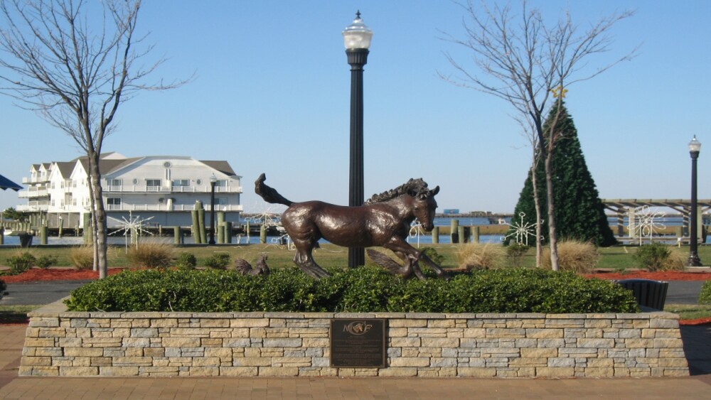 Misty of Chincoteague 1280.jpg